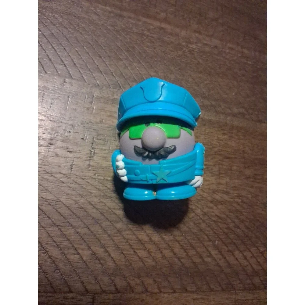 1985 Nerfuls Parker Bros OFFICER BOB The Policeman Cop Blue Uniform Star  BK